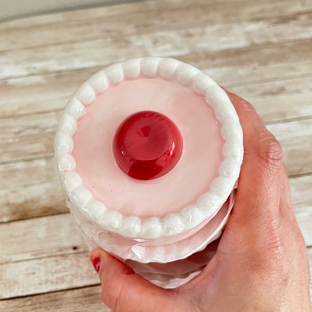 NEW Target Bullseyes Playground Valentines Day 3-Tier Cake Measuring Cups Set🎀 - Picture 3 of 3